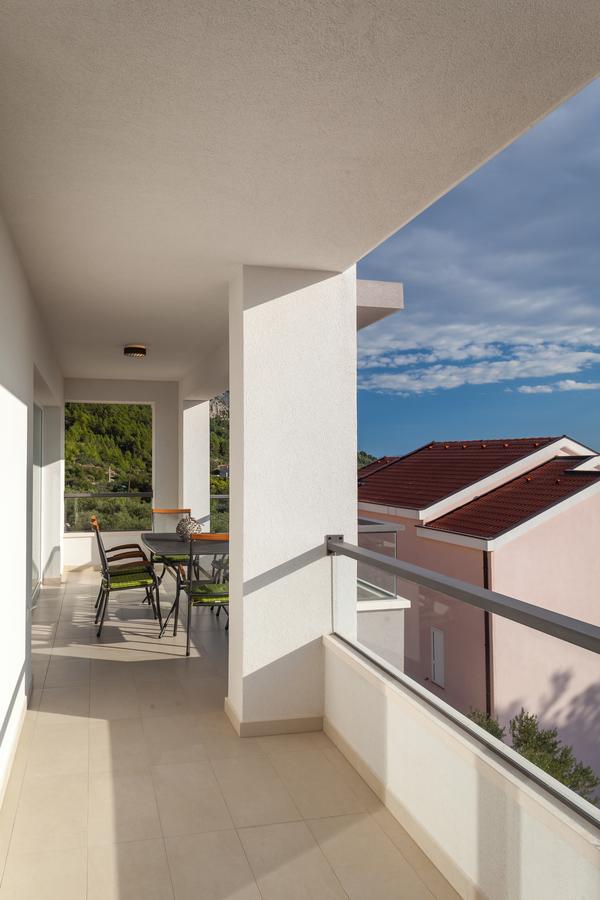 Penthouse Mak